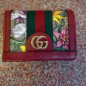 Gucci Red and Green Wallet with Iconic Stripe and Floral Design
